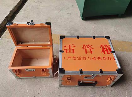 同心不同材质的雷管箱性能上有什么区别？